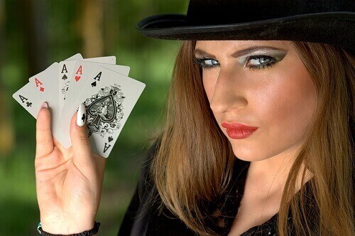 australian-live-dealer-poker